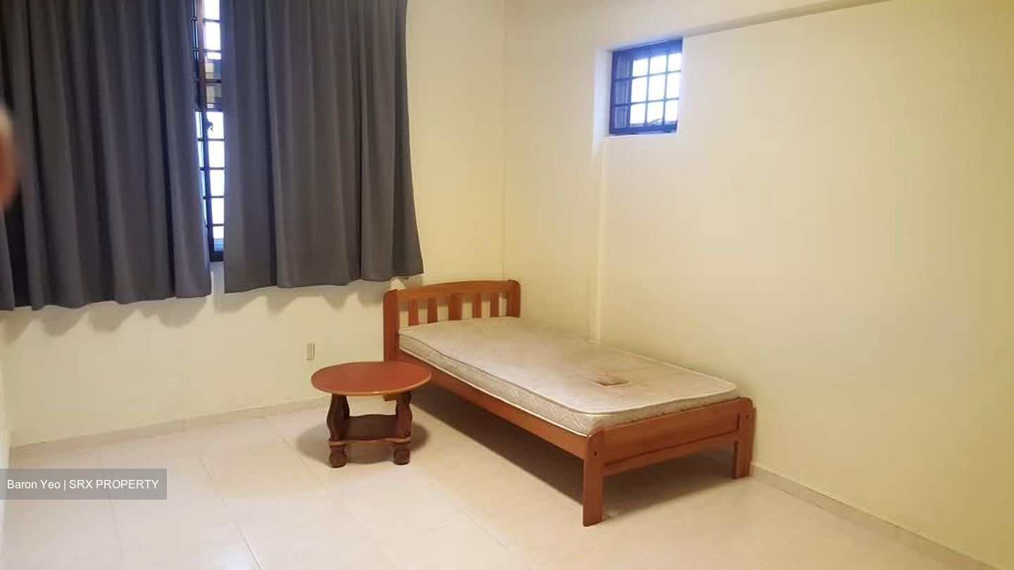 Blk 131 Clarence Lane (Queenstown), HDB 5 Rooms #559771351